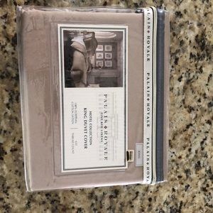 Brand New! Never opened Duvet Cover!